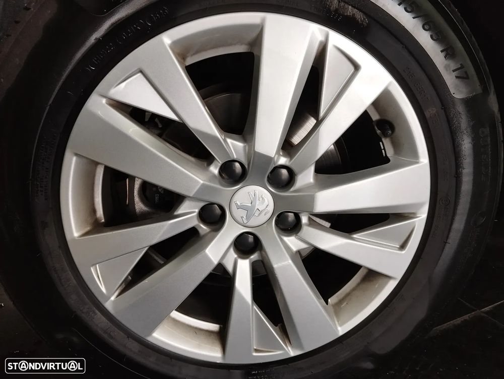 Peugeot 5008 1.5 BlueHDi Active Pack EAT8 - 9