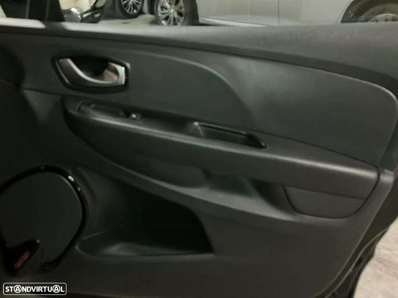 Renault Clio Sport Tourer 0.9 TCe Limited - 23