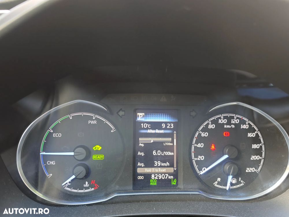 Toyota Yaris 1.5 VVT-i HSD Luna - 11