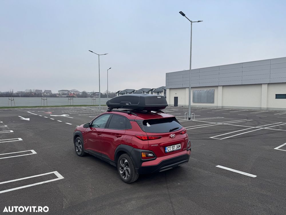 Hyundai KONA - 11