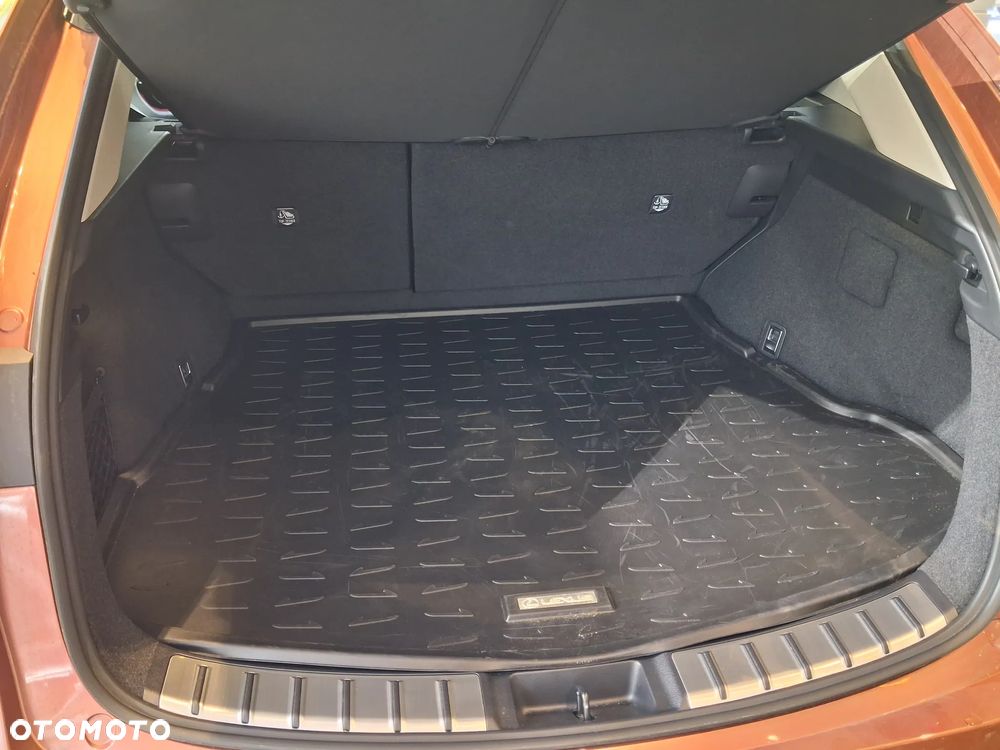 Lexus NX 350h Prestige AWD - 10