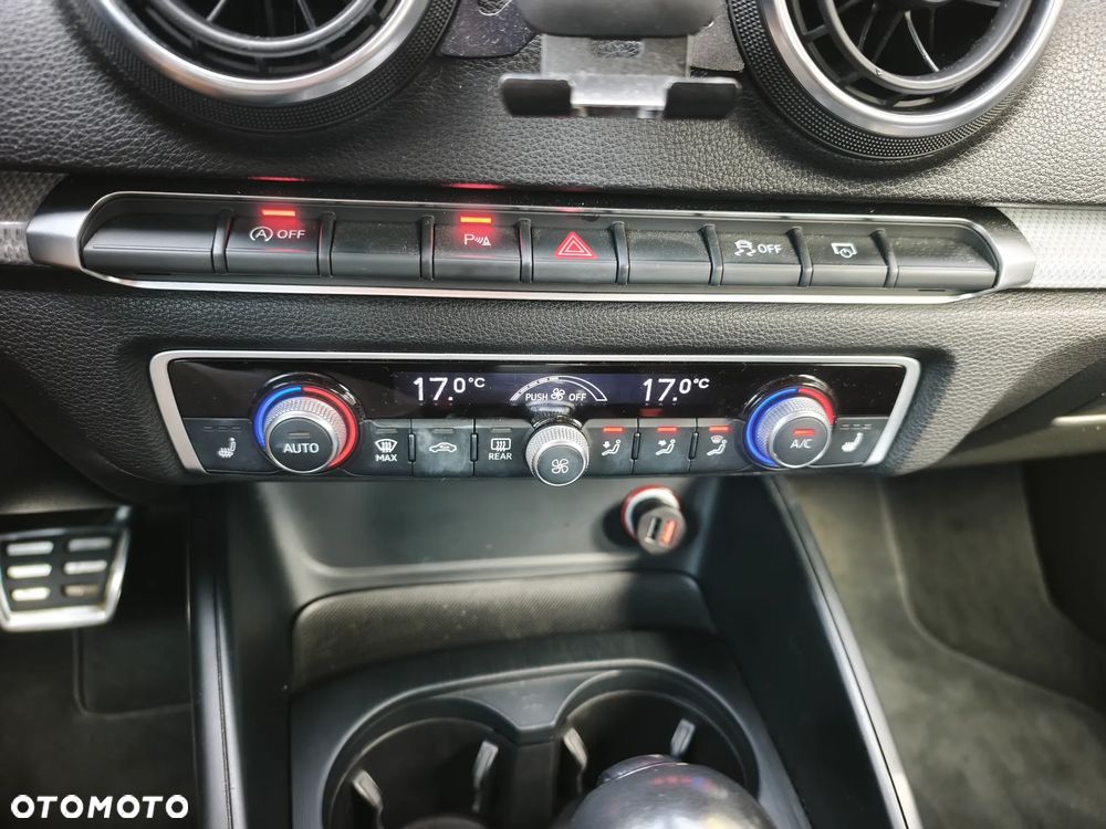 Audi A3 Sportback 2.0 TDI (clean diesel) quattro S tronic Ambiente - 33