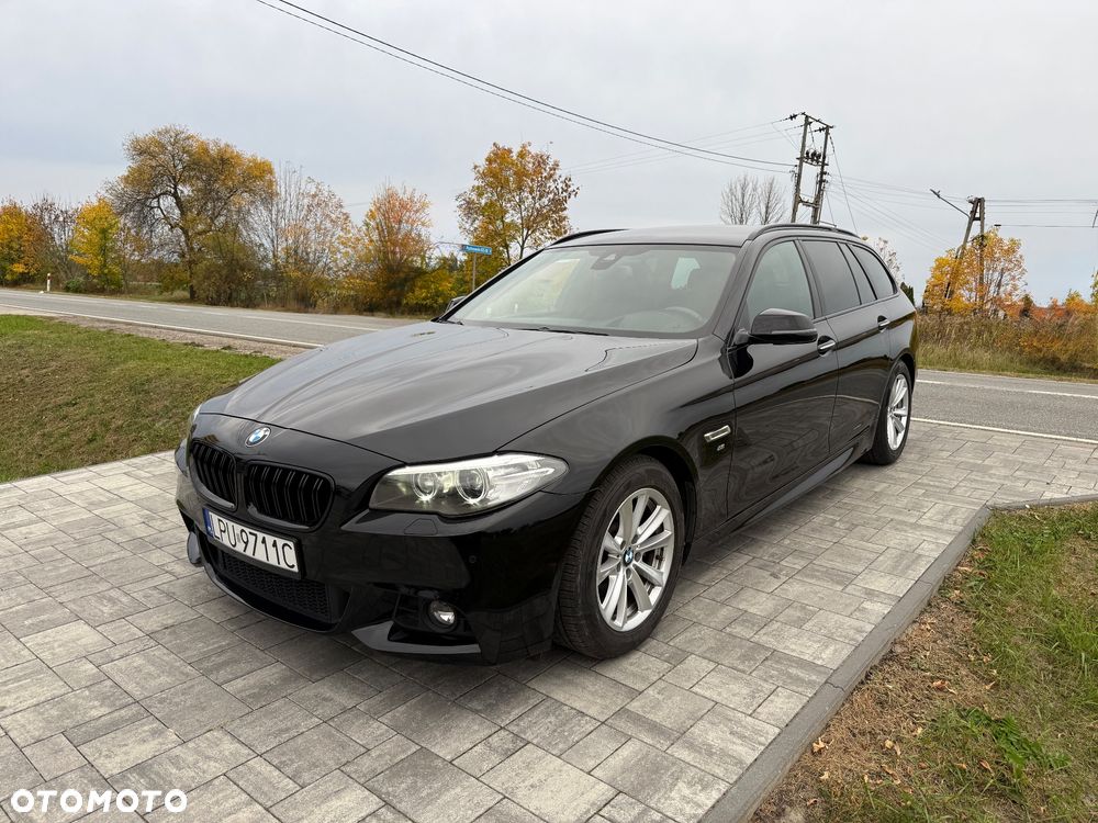 BMW Seria 5 525d Sport-Aut Luxury Line - 32