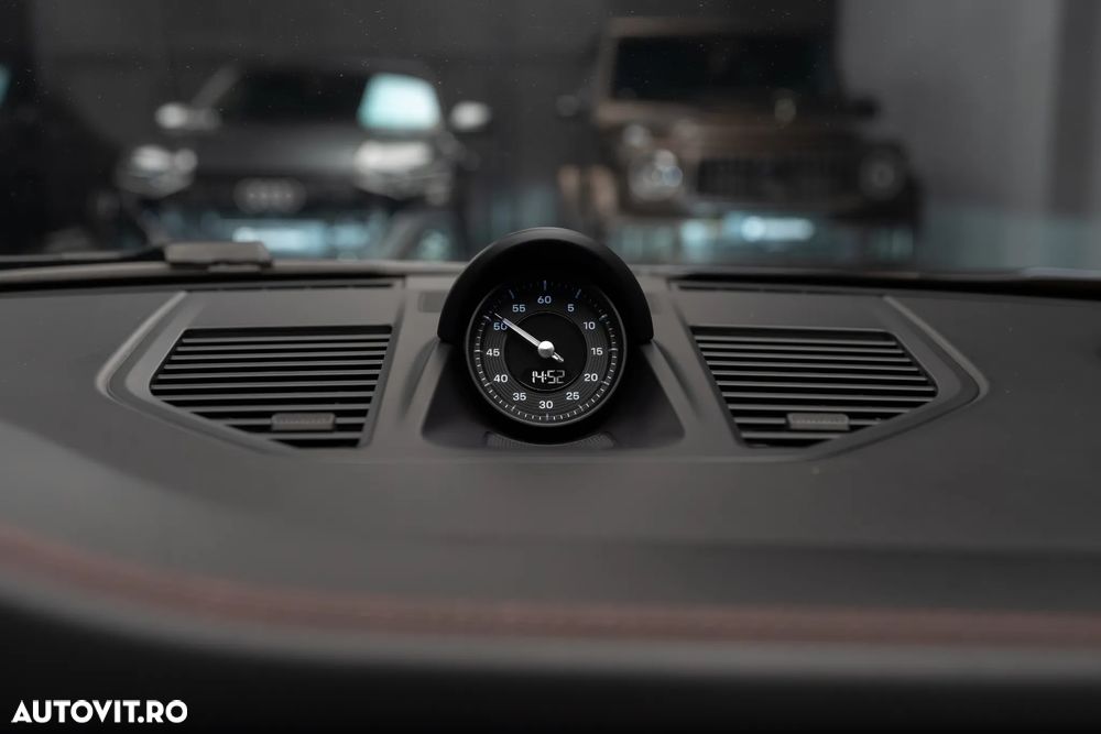 Porsche 911 4S PDK - 19