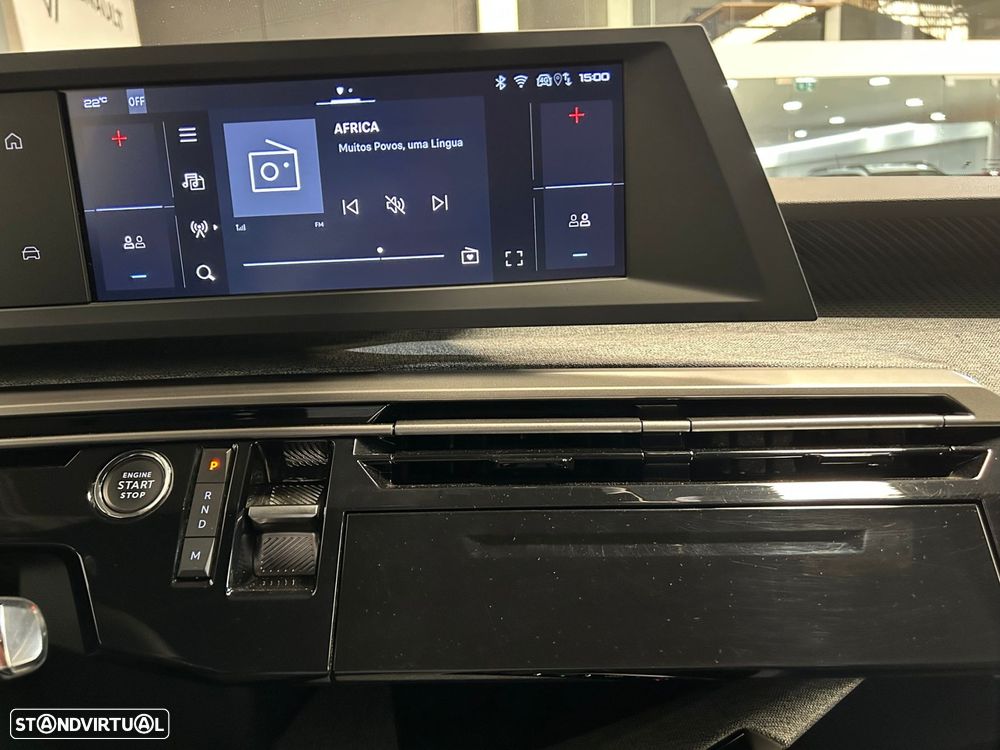 Peugeot 3008 1.2 Hybrid Allure e-DCS6 - 24