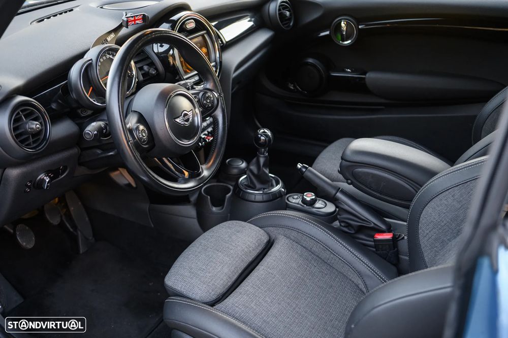 MINI 3 Portas Cooper D - 14