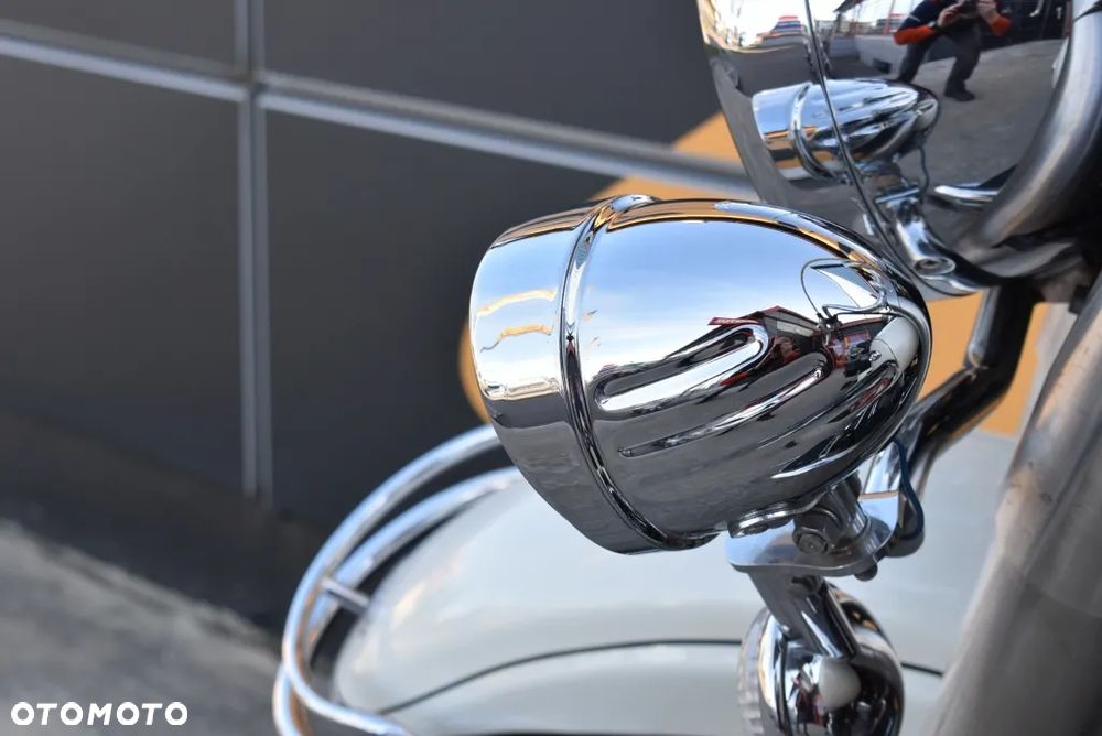 Yamaha Road Star - 30