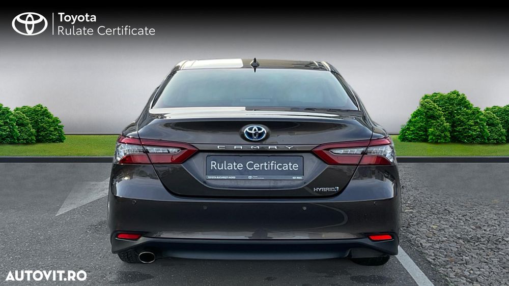 Toyota Camry 2.5 Hybrid Exclusive - 3