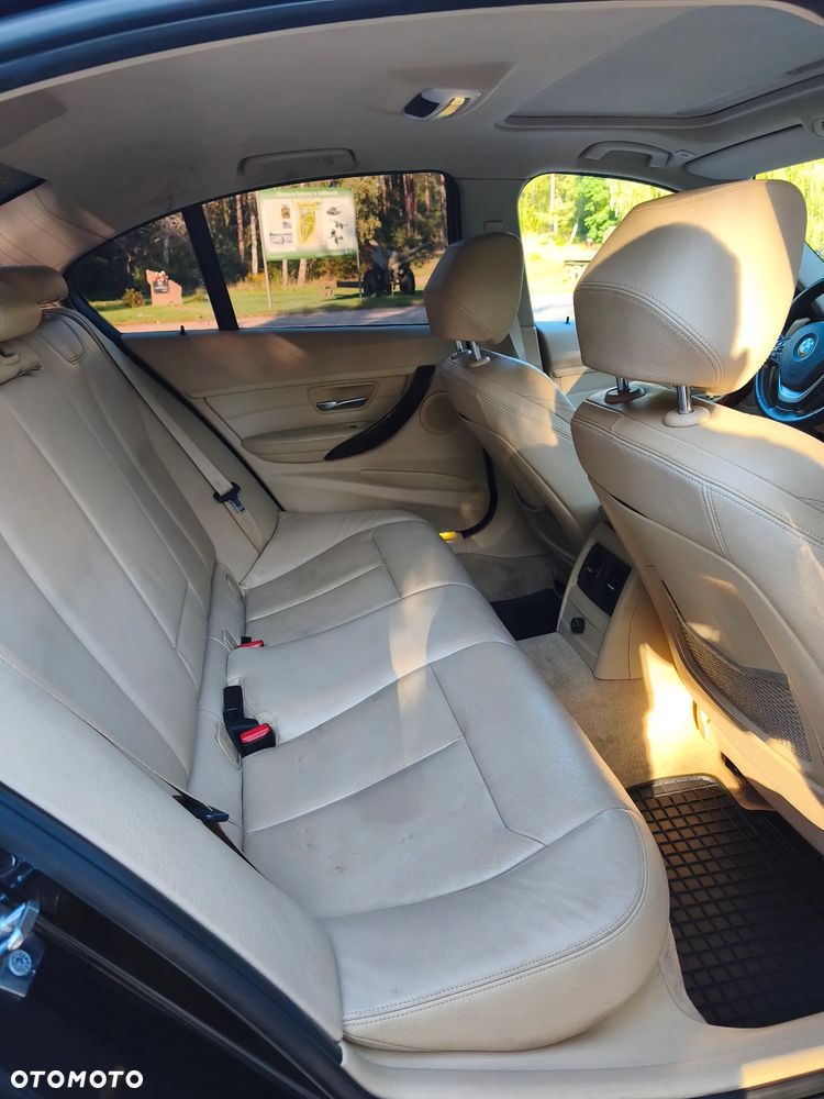 BMW Seria 3 - 15