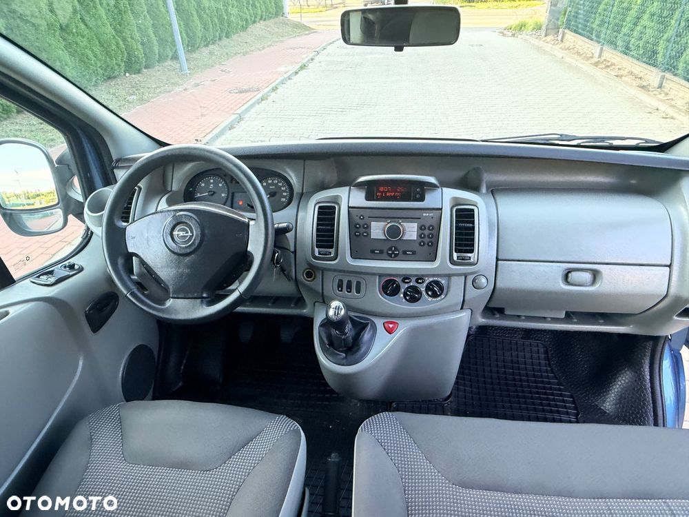 Opel Vivaro L1H1 - 24
