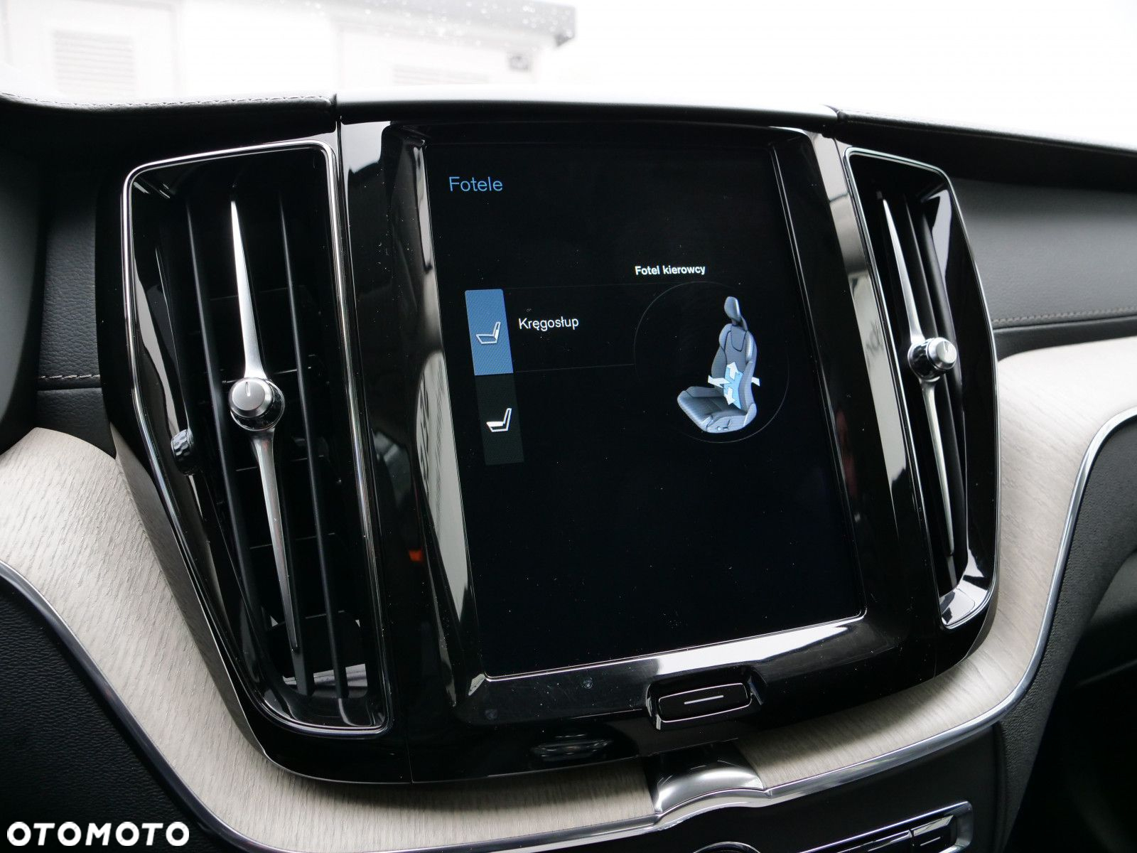 Volvo XC 60 - 26