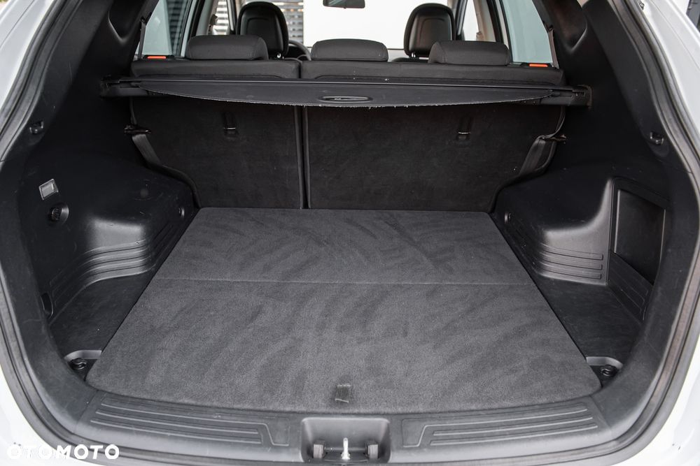 Hyundai ix35 2.0 2WD Comfort - 23