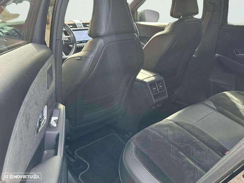 DS DS7 Crossback 1.5 BlueHDi Performance Line EAT8 - 16