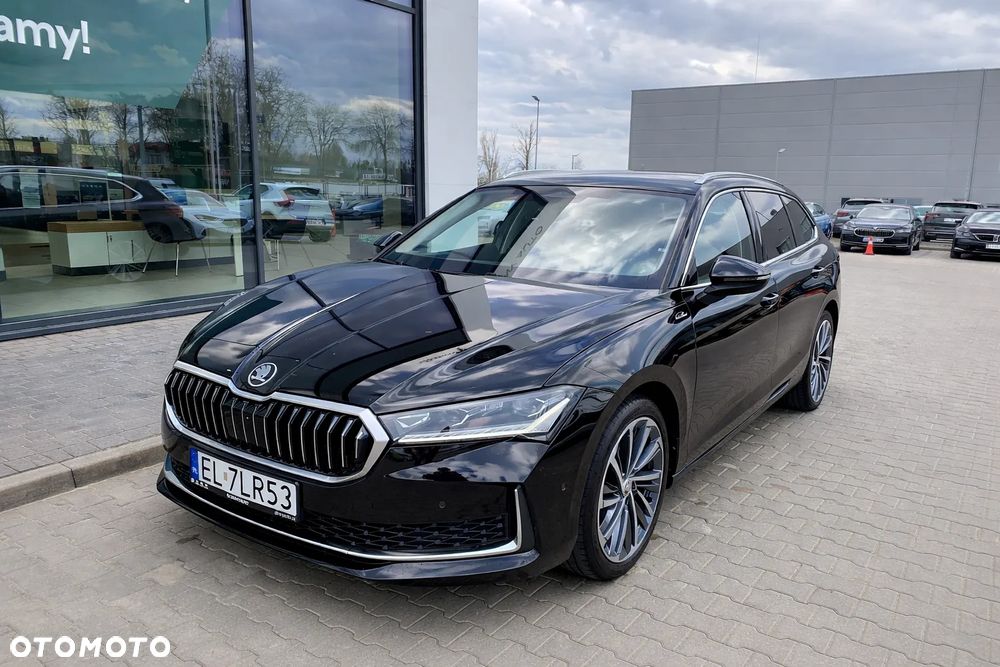 Skoda Superb 2.0 TDI SCR 4x4 L&K DSG - 9