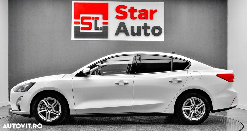 Ford Focus 1.0 EcoBoost Titanium Business - 9