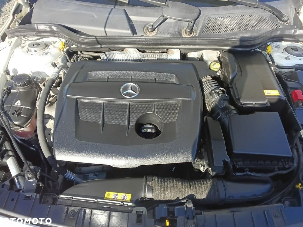 Mercedes-Benz GLA - 40