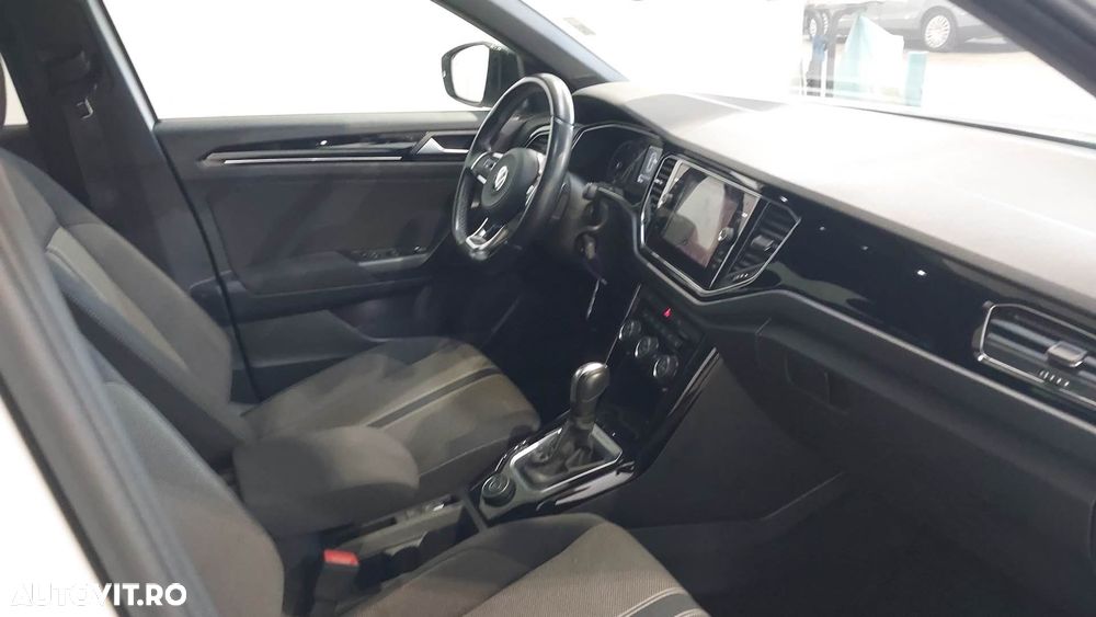 Volkswagen T-Roc 2.0 TDI SCR 4MOTION DSG Style - 8