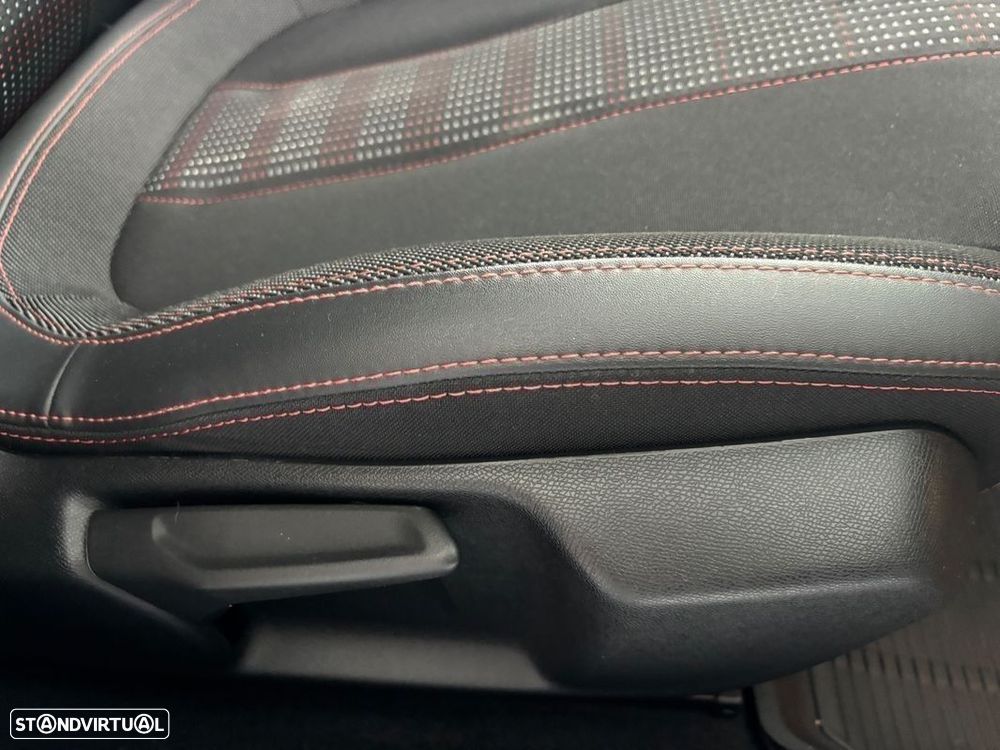 Peugeot 308 1.5 BlueHDi GT Line EAT8 - 34