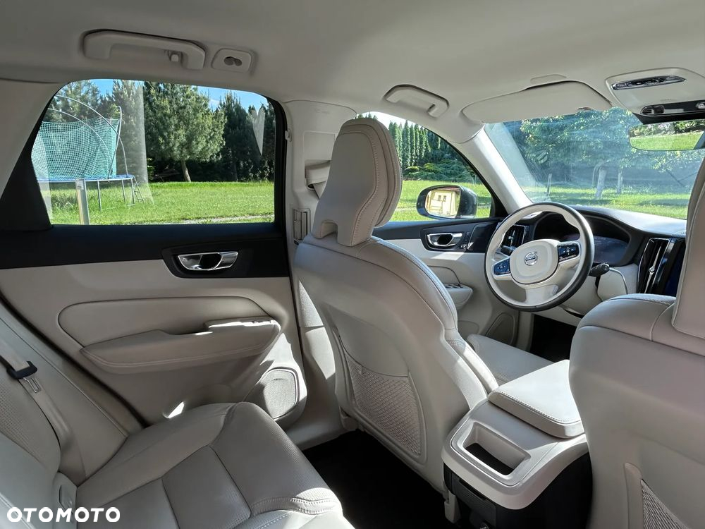 Volvo XC 60 D4 Inscription - 25