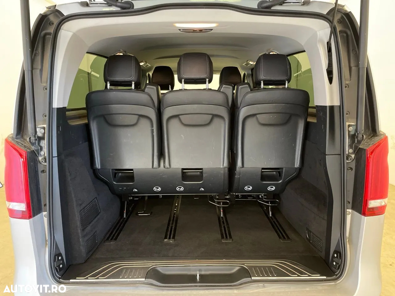 Mercedes-Benz V 300 d Combi Extra-lung 237 CP AWD 9AT AVANTGARDE EDITION - 5