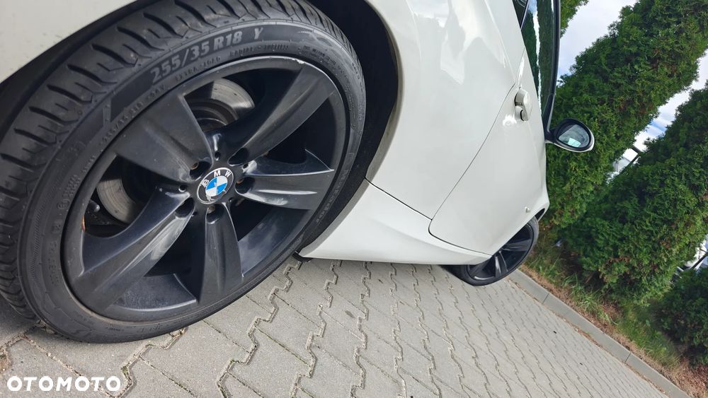 BMW Seria 3 320i - 21