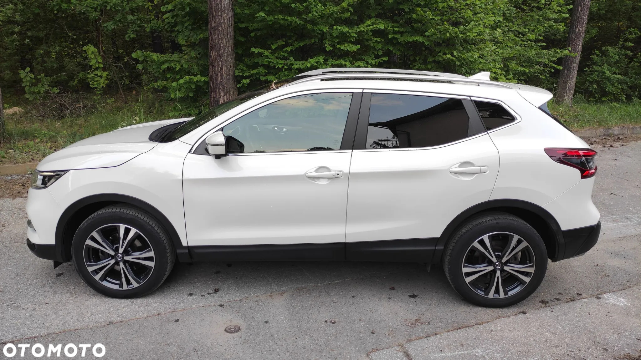 Nissan Qashqai 1.2 DIG-T N-Connecta Xtronic - 7