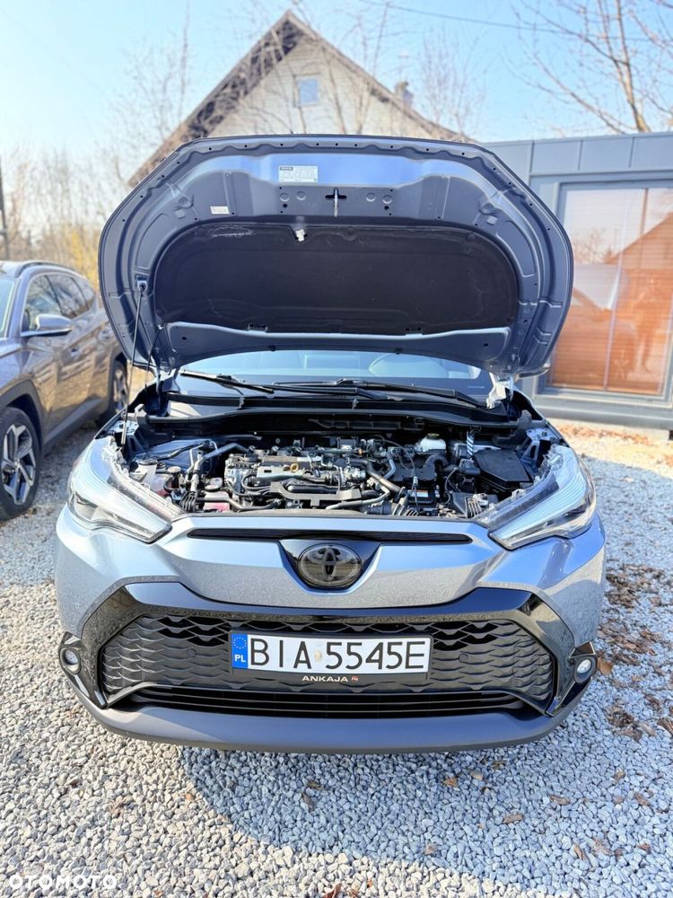 Toyota Corolla Cross - 16