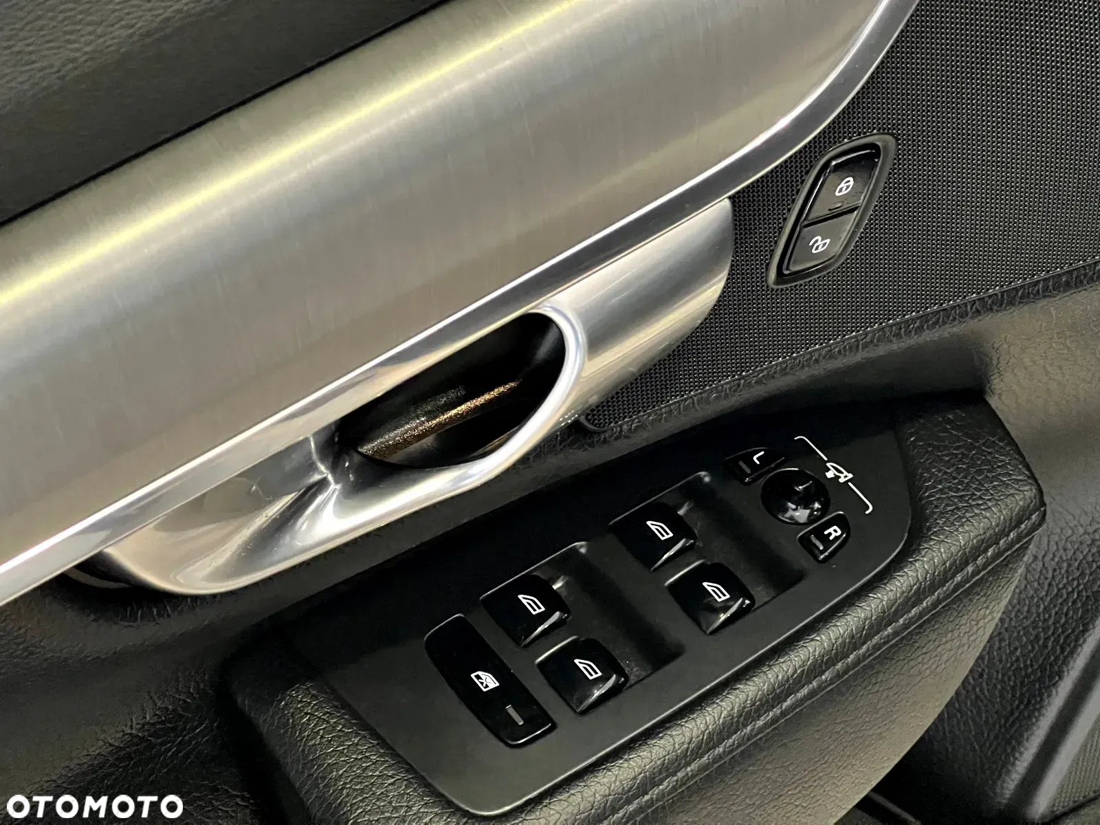 Volvo S90 - 9