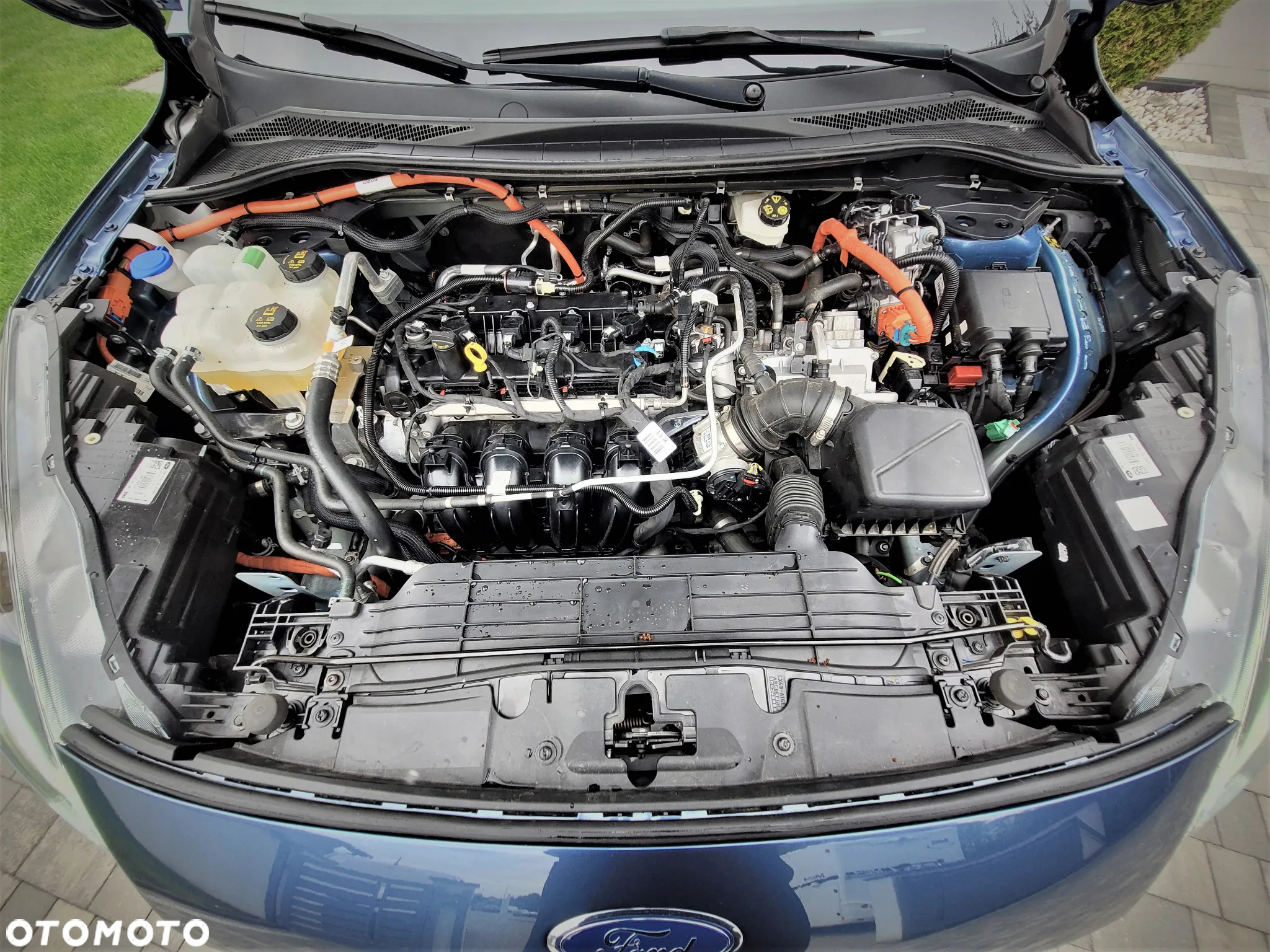 Ford Kuga 2.5 Duratec FHEV 4x4 GRAPHITE TECH EDITION - 32
