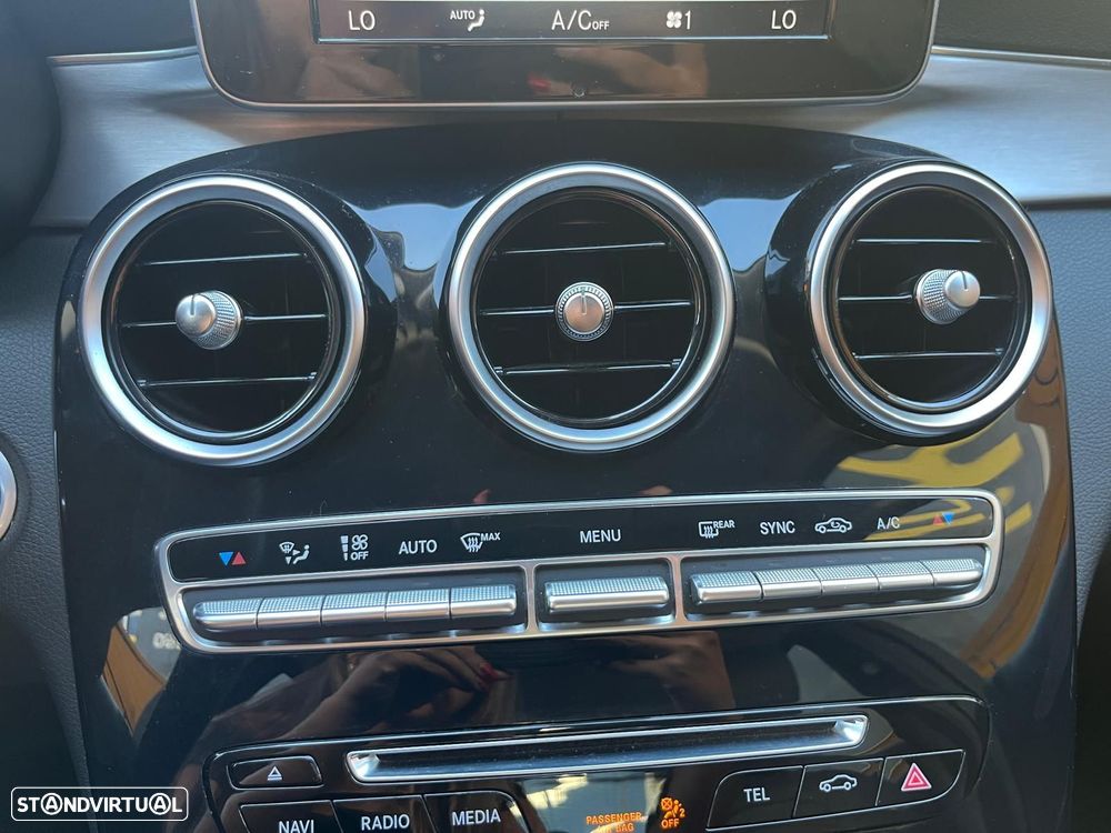 Mercedes-Benz C 200 - 35