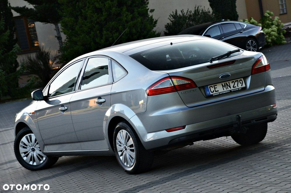 Ford Mondeo - 12