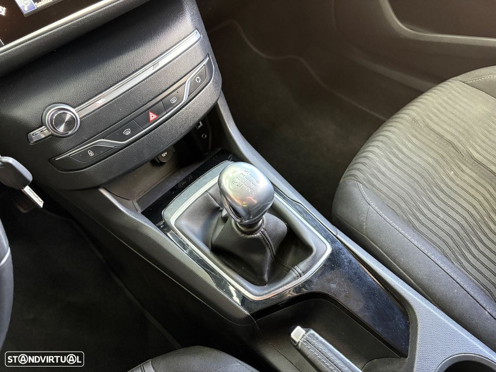 Peugeot 308 SW BlueHDi 120 Stop & Start Active - 12