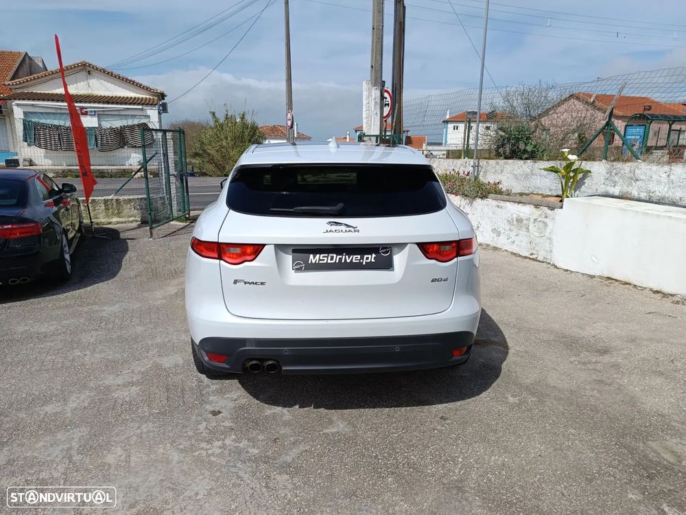 Jaguar F-Pace 2.0 i4D Prestige AWD - 4