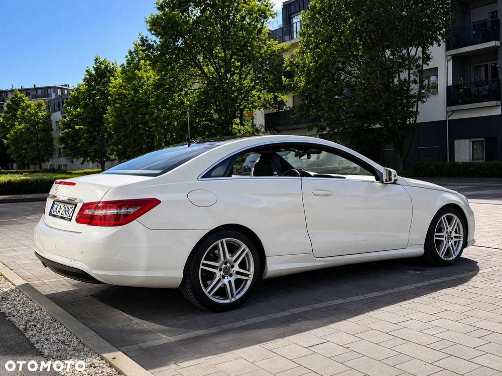 Mercedes-Benz Klasa E 250 CGI BlueEffICIENCY - 4