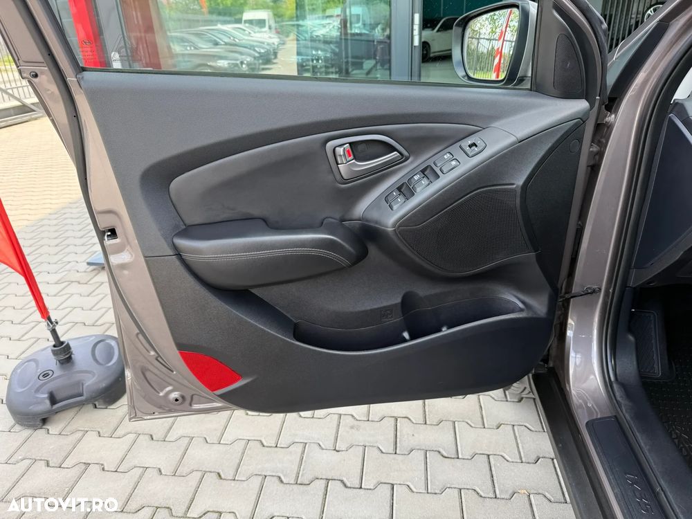 Hyundai ix35 2.0 CRDI 4WD Style - 21
