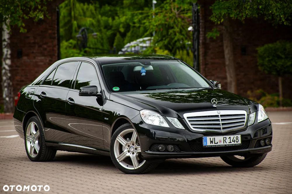 Mercedes-Benz Klasa E 200 BlueEFFICIENCY Elegance - 10