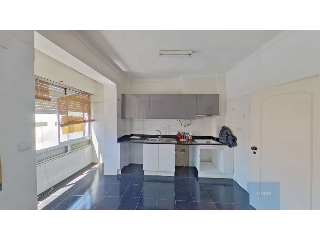 Apartamento T2 em Caneças - Grande imagem: 4/33