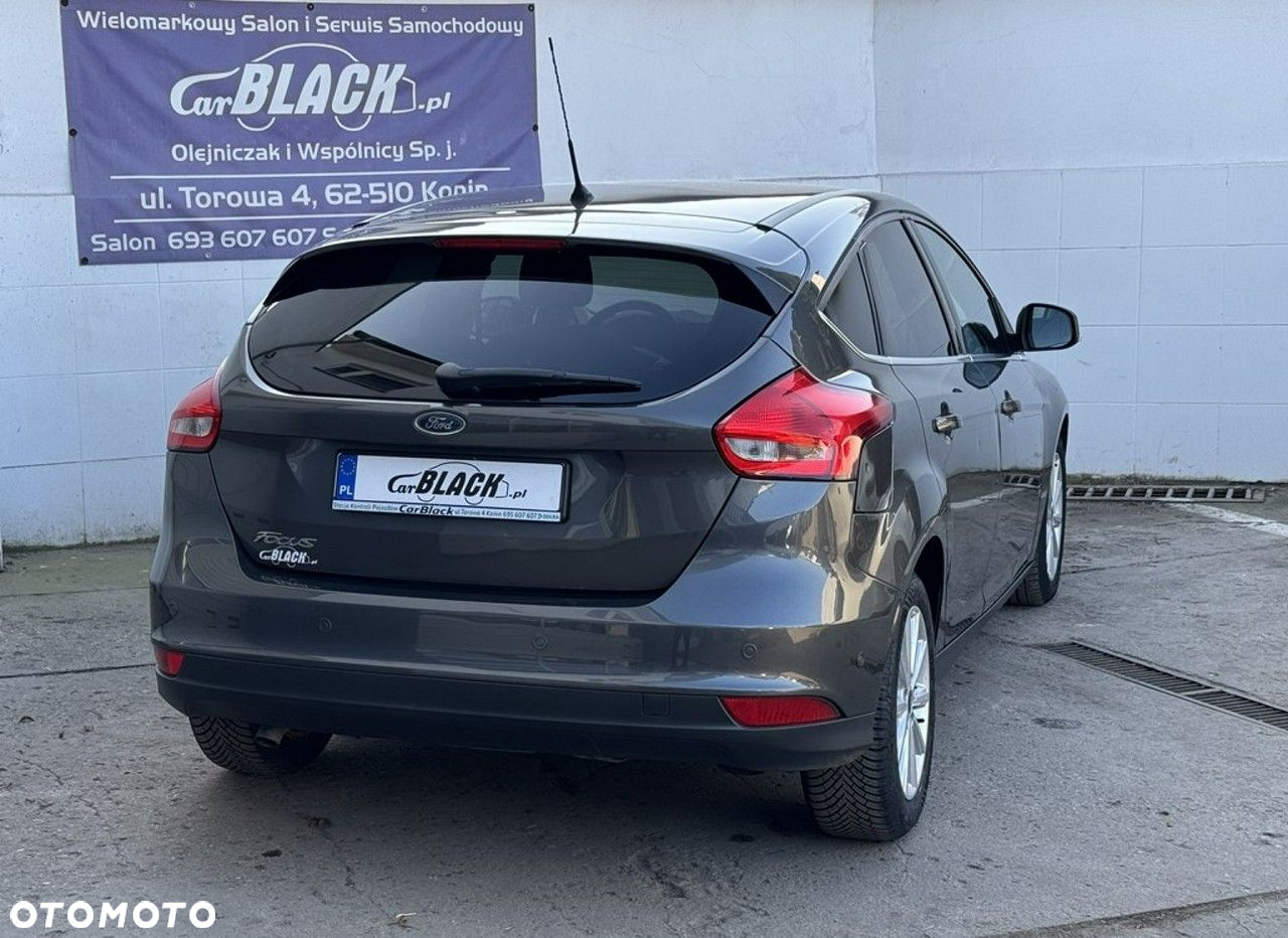 Ford Focus - 21