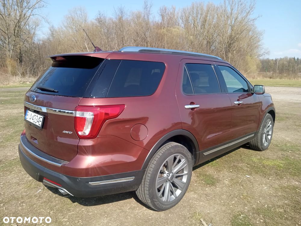Ford Explorer - 7