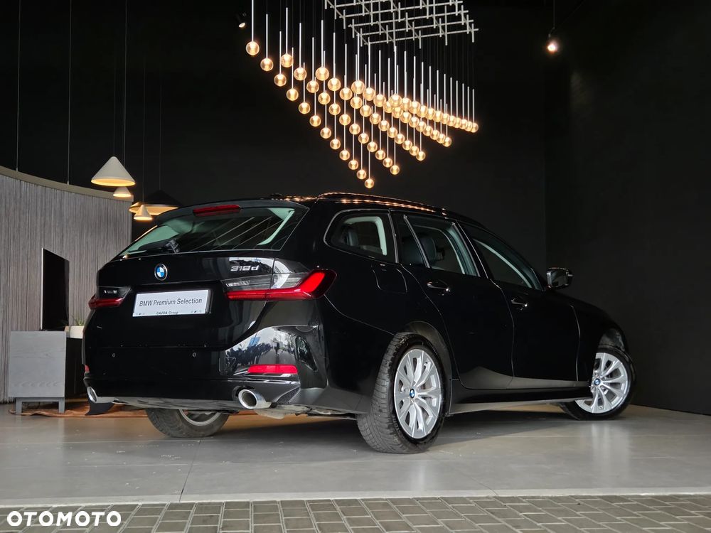 BMW Seria 3 318d MHEV Advantage - 4