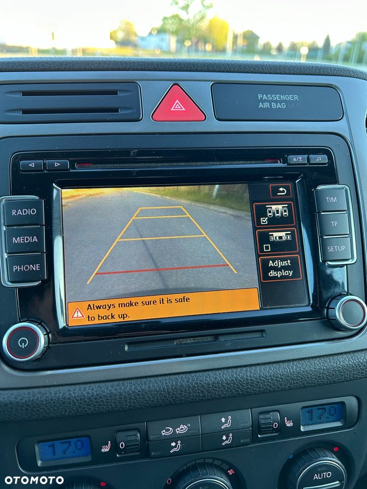 Volkswagen Tiguan 2.0 TDI DPF 4Motion Track & Field - 18