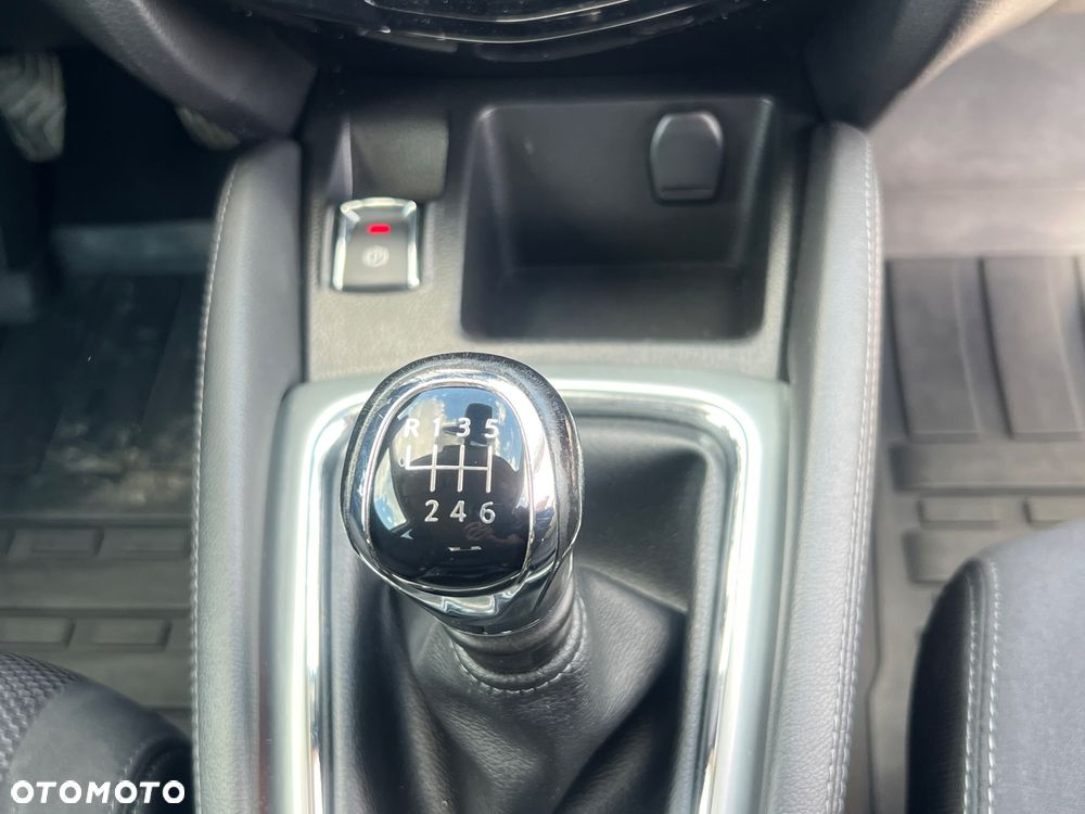 Nissan Qashqai 1.5 dCi Tekna - 15