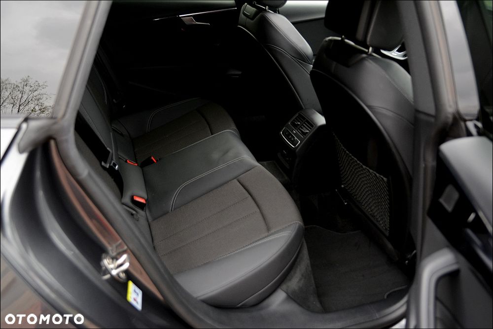 Audi A5 Sportback 40 TFSI S tronic S line business - 23