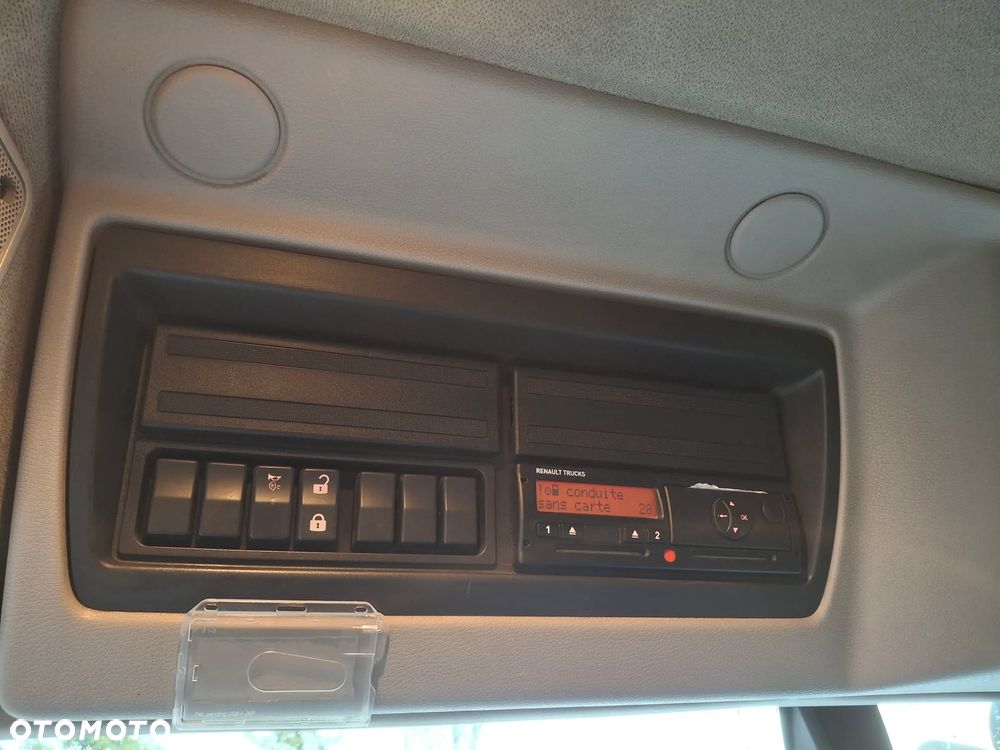 Renault D12 Truck Śmieciarka FARID Forez Bennes EURO 6 2016 rok 2 Osie Opony Bardzo Dobry Stan Zawieszenie Na Poduszkach - 34