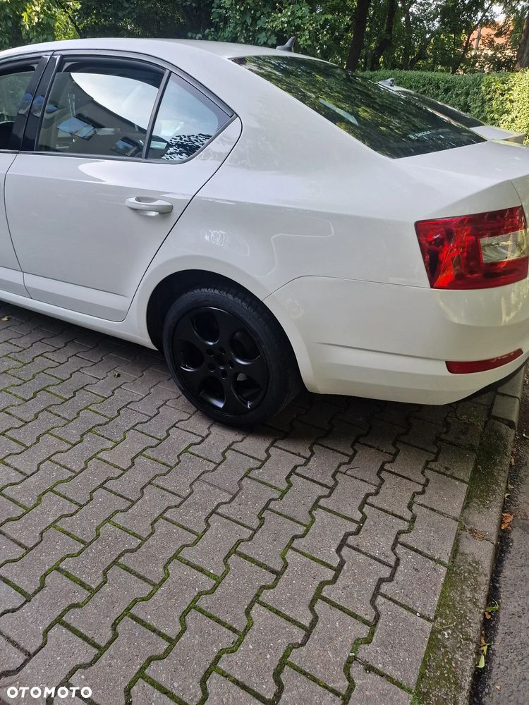 Skoda Octavia 1.4 TSI Ambition - 11