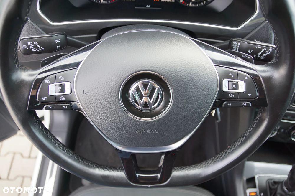 Volkswagen Tiguan 2.0 TDI SCR 4MOTION (BlueMotion Techn.) DSG Highline - 19
