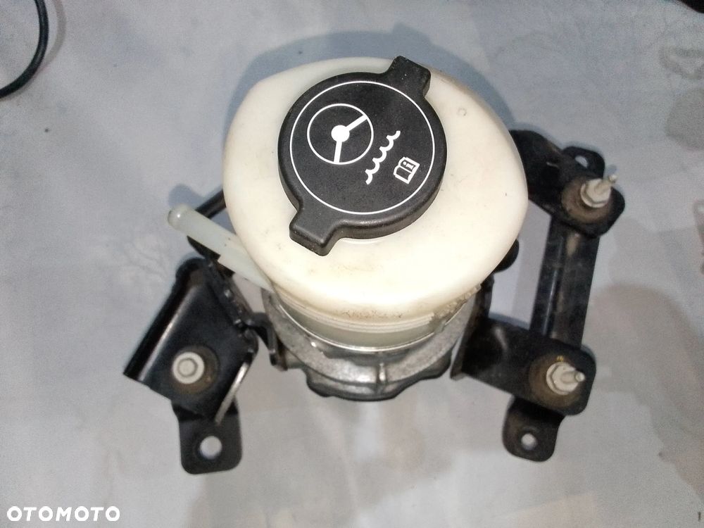 Pompa wspomagania kierownicy Fisker Karma C131120041002 - 2