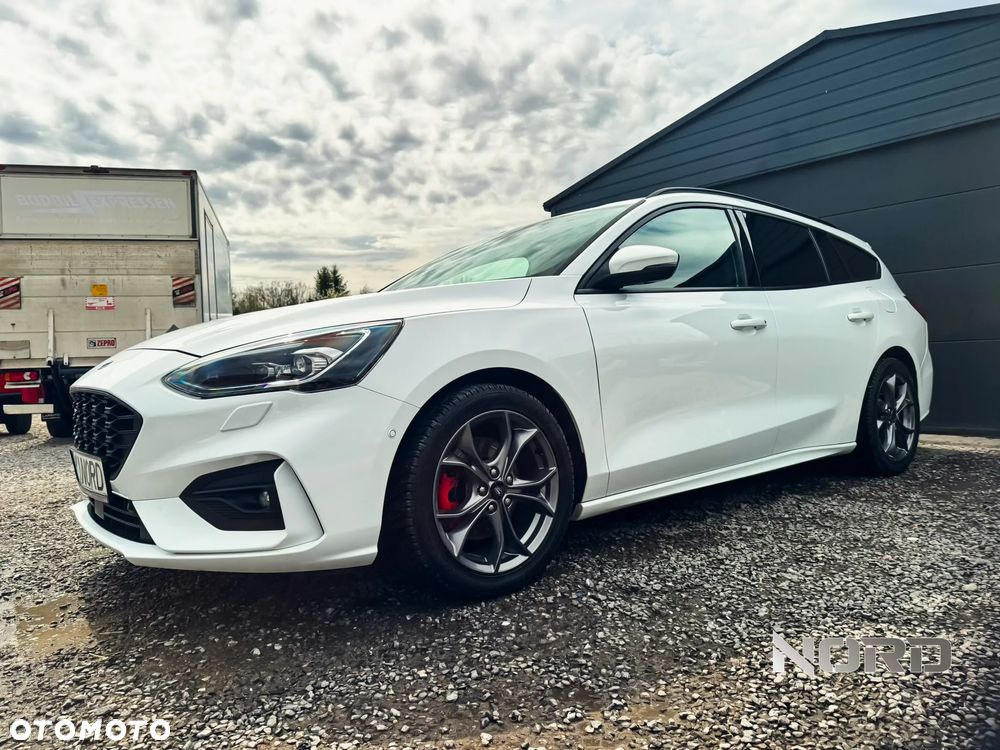 Ford Focus 1.5 EcoBlue Start-Stopp-System ST-LINE - 5