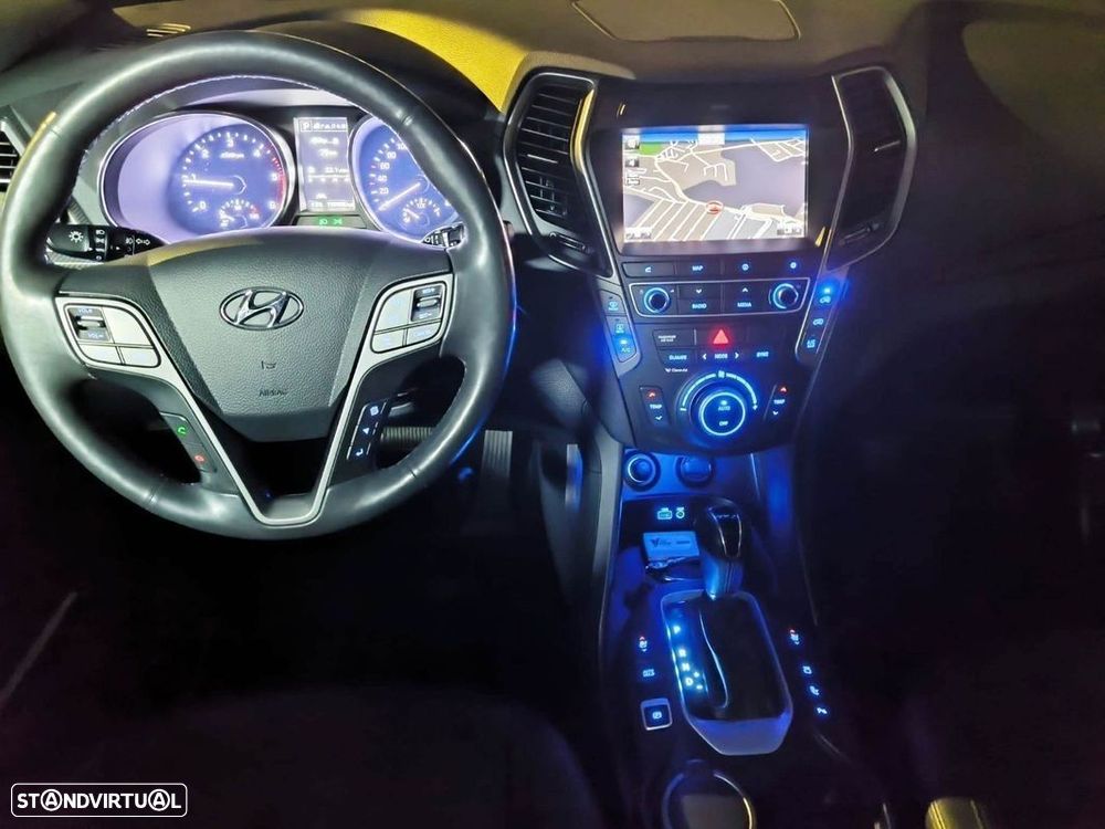 Hyundai Santa Fe 2.2 CRDi Executive Aut. - 24