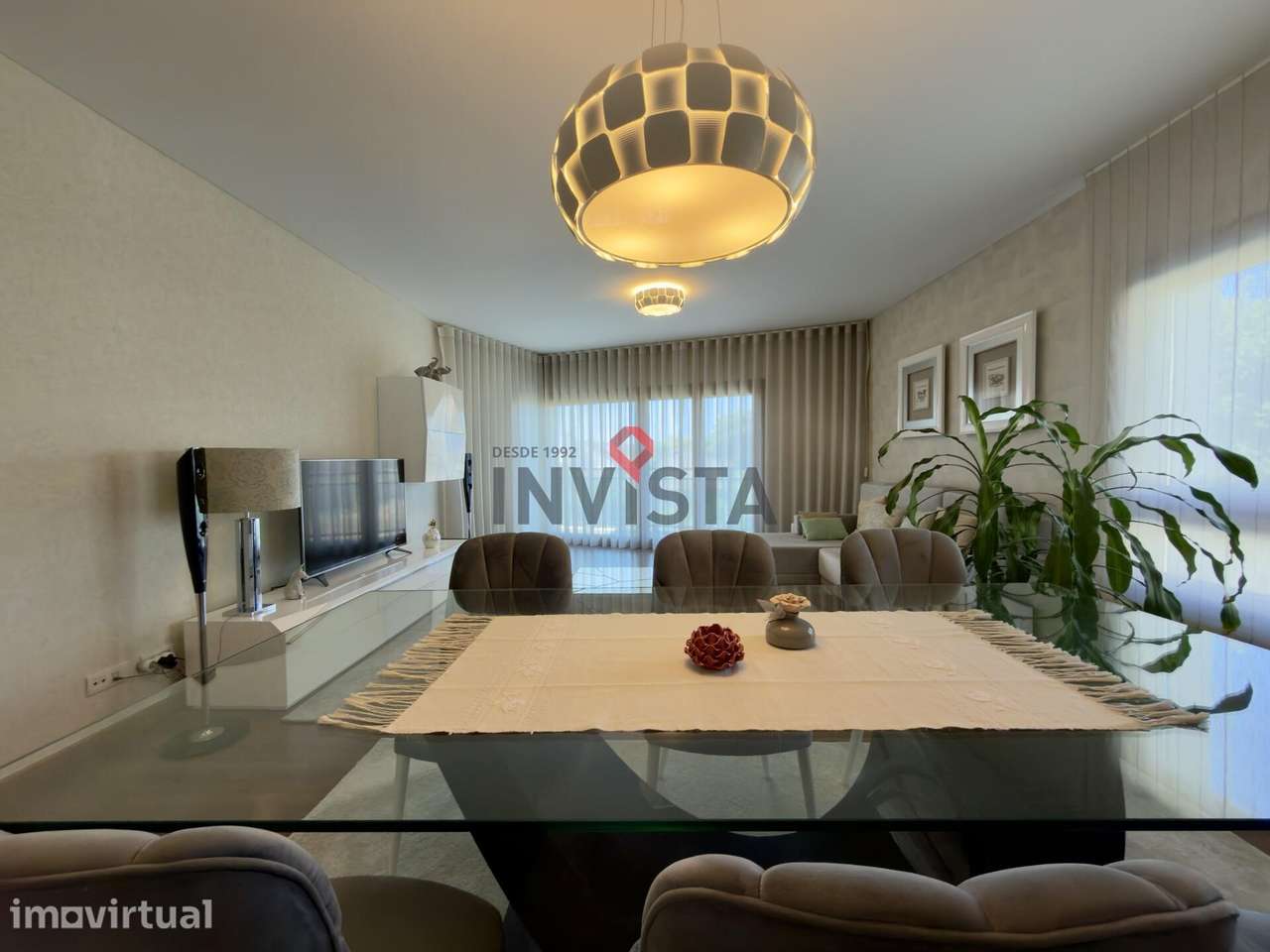 Apartamento T3 no condomínio Plaza | Urbanização Malvarosa - Grande imagem: 4/24